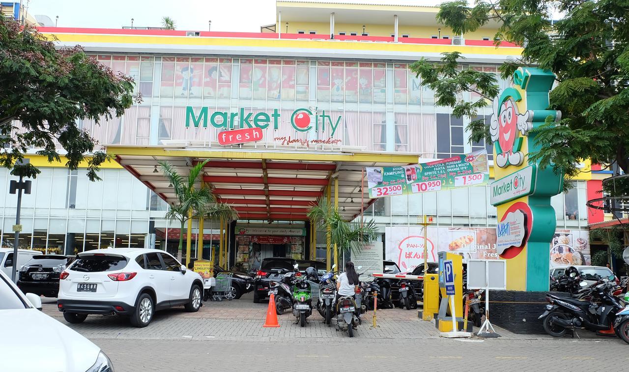 Homiestay Jakarta Buitenkant foto