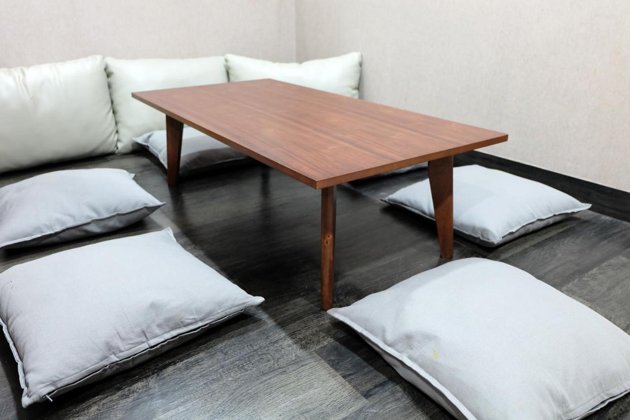 Homiestay Jakarta Buitenkant foto