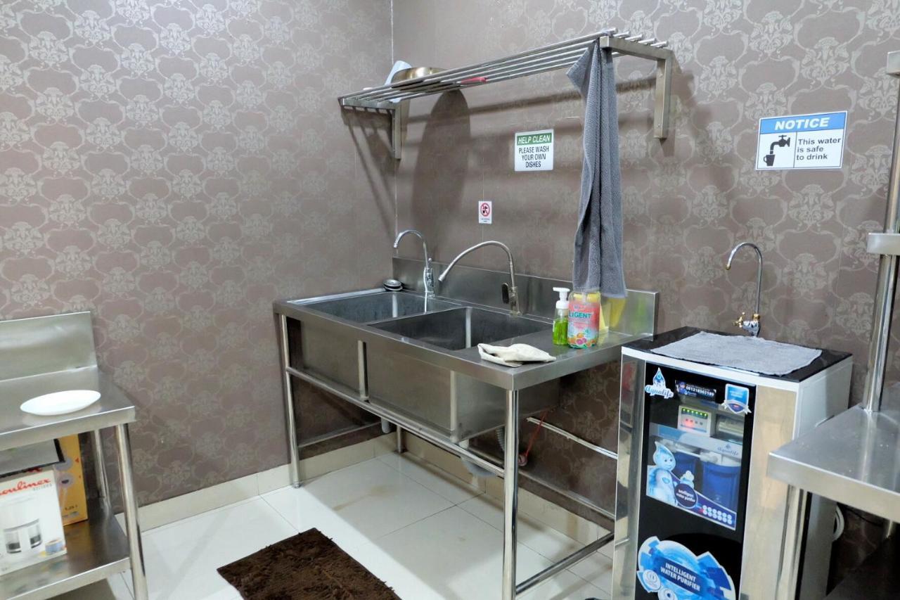 Homiestay Jakarta Buitenkant foto